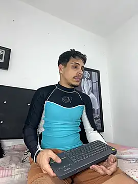 Snapshot of Luke_Stone chatting on February 2026 07:03:02 PM Luke Stone online show from February 2026 07:03:02 PM