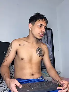 Snapshot of Luke_Stone chatting on February 2026 08:40:02 PM Luke Stone online show from February 2026 08:40:02 PM