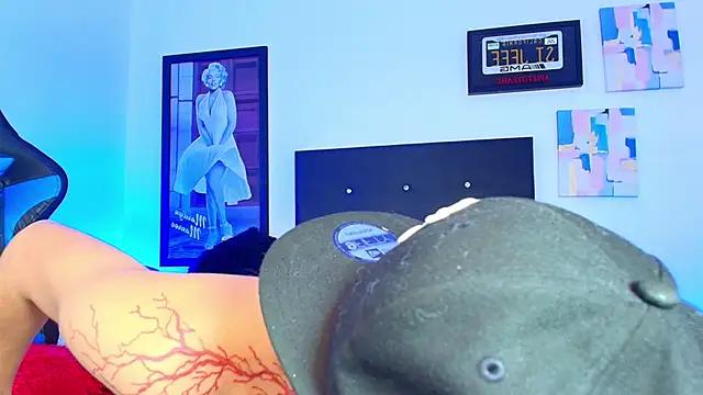 Luke Stone online show from October 2025 06:41:01 PM