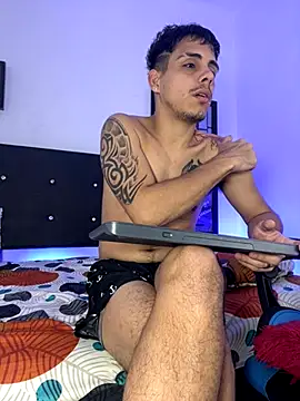 Luke Stone online show from October 2025 09:32:02 PM