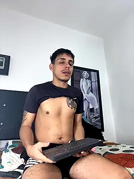 Luke Stone online show from November 2025 07:47:01 PM