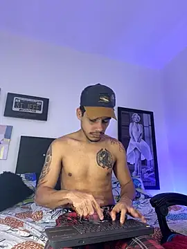 Luke Stone online show from October 2025 05:35:02 PM