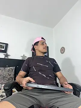 Luke Stone online show from May 2026 09:32:02 PM
