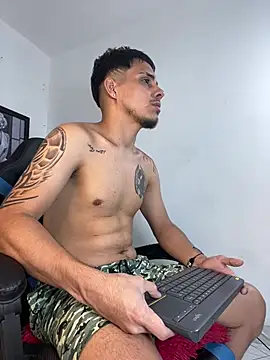 Luke Stone online show from April 2026 06:38:01 PM