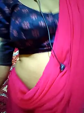 Snapshot of Tamil_Mohini chatting on February 2026 03:04:01 AM Tamil Mohini online show from February 2026 03:04:01 AM