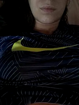 agusttt2667 online show from June 2026 05:12:02 PM