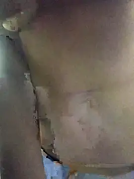 agusttt2667 online show from January 2026 05:52:01 PM