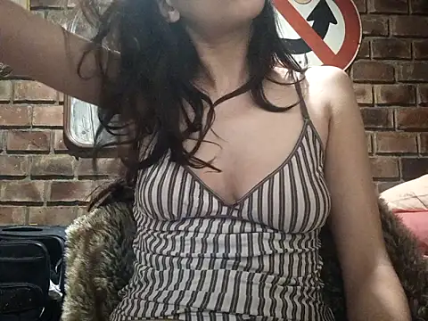 agusttt2667 online show from May 2026 04:41:01 AM