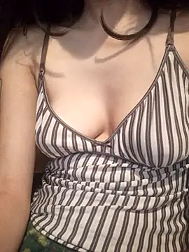 agusttt2667 online show from May 2026 05:20:02 PM