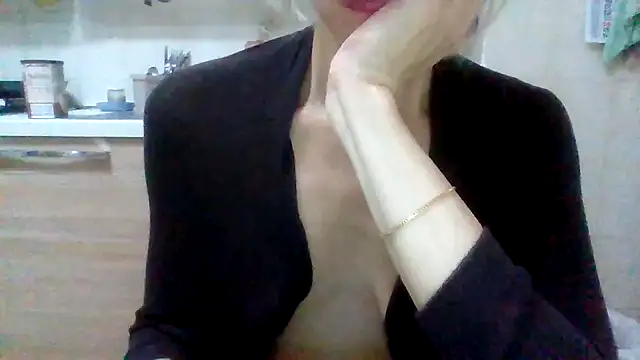 Snapshot of Kelly80 chatting on June 2026 03:24:02 AM Kelly80 online show from June 2026 03:24:02 AM
