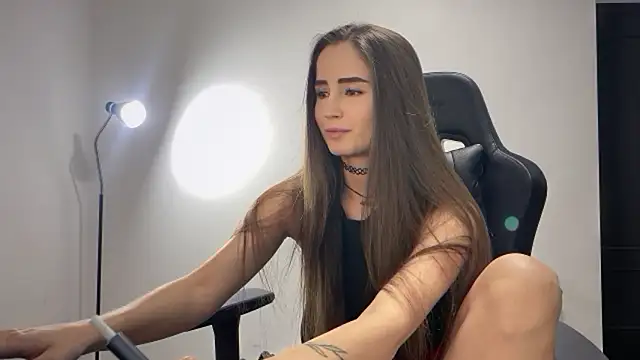 s meow online show from September 2025 11:32:02 PM