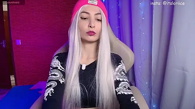 Snapshot of Miss-Brazil chatting on July 2026 04:06:02 PM Miss-Brazil online show from July 2026 04:06:02 PM
