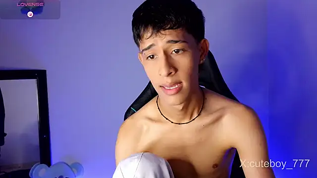 Danny cute 05 online show from November 2025 07:46:01 PM