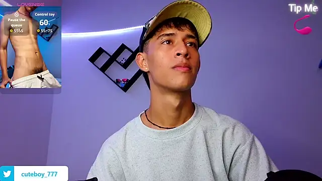 Danny cute 05 online show from October 2025 03:40:02 AM