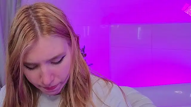 Iris Rain online show from December 2025 09:24:02 AM