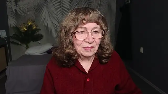 Betty Brick online show from April 2026 10:38:02 AM
