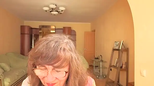 Betty Brick online show from May 2026 11:02:01 AM