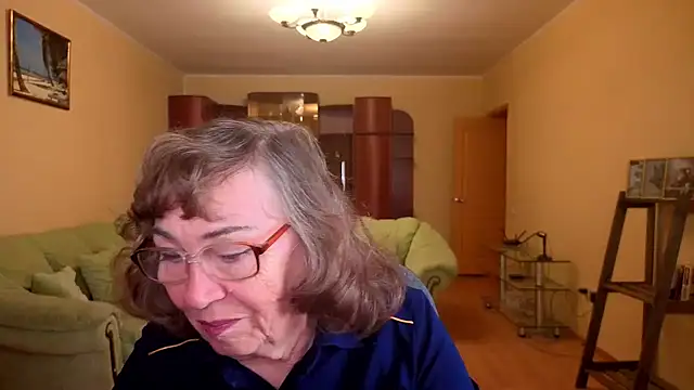 Betty Brick online show from January 2026 01:50:02 PM