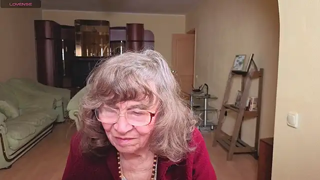 Betty Brick online show from April 2026 05:30:01 PM