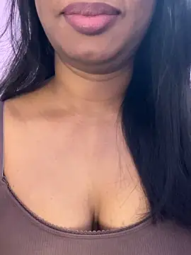 Snapshot of tamil_Aarathi chatting on May 2026 03:53:02 PM tamil Aarathi online show from May 2026 03:53:02 PM