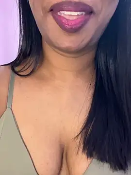 Snapshot of tamil_Aarathi chatting on May 2026 04:58:01 PM tamil Aarathi online show from May 2026 04:58:01 PM