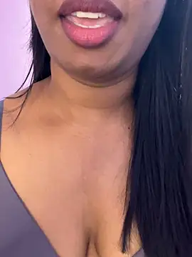 Snapshot of tamil_Aarathi chatting on May 2026 05:11:01 PM tamil Aarathi online show from May 2026 05:11:01 PM