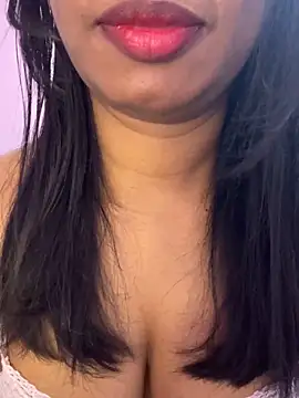 Snapshot of tamil_Aarathi chatting on May 2026 05:09:01 PM tamil Aarathi online show from May 2026 05:09:01 PM