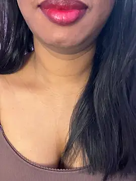 Snapshot of tamil_Aarathi chatting on June 2026 05:18:02 PM tamil Aarathi online show from June 2026 05:18:02 PM