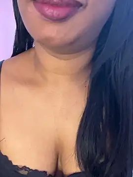 Snapshot of tamil_Aarathi chatting on June 2026 05:17:01 PM tamil Aarathi online show from June 2026 05:17:01 PM
