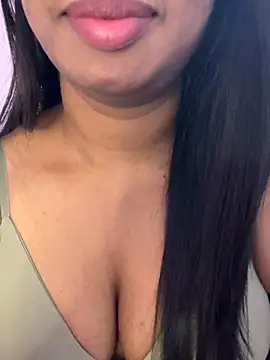 Snapshot of tamil_Aarathi chatting on April 2026 05:25:01 PM tamil Aarathi online show from April 2026 05:25:01 PM