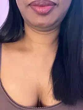Snapshot of tamil_Aarathi chatting on June 2026 05:23:02 PM tamil Aarathi online show from June 2026 05:23:02 PM