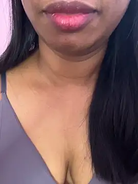 Snapshot of tamil_Aarathi chatting on May 2026 12:31:03 AM tamil Aarathi online show from May 2026 12:31:03 AM