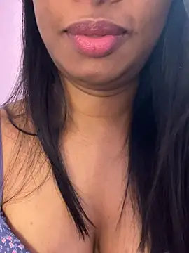 Snapshot of tamil_Aarathi chatting on July 2026 05:32:02 PM tamil Aarathi online show from July 2026 05:32:02 PM
