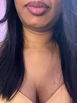 Snapshot of tamil_Aarathi chatting on June 2026 06:47:01 PM tamil Aarathi online show from June 2026 06:47:01 PM