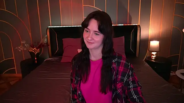 BerryDiva online show from September 2025 08:07:01 PM