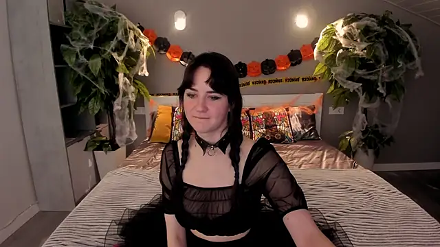 BerryDiva online show from October 2025 06:59:01 AM