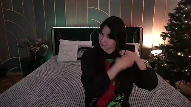 BerryDiva online show from December 2025 02:00:02 PM