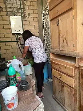 Snapshot of karysweetbeaury chatting on February 2026 10:43:01 PM karysweetbeaury online show from February 2026 10:43:01 PM