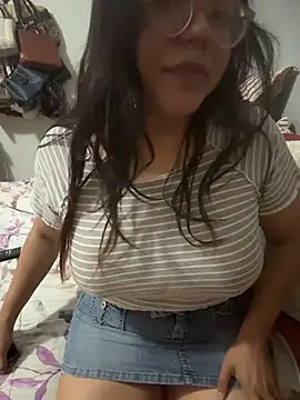 karysweetbeaury online show from October 2025 09:48:01 PM