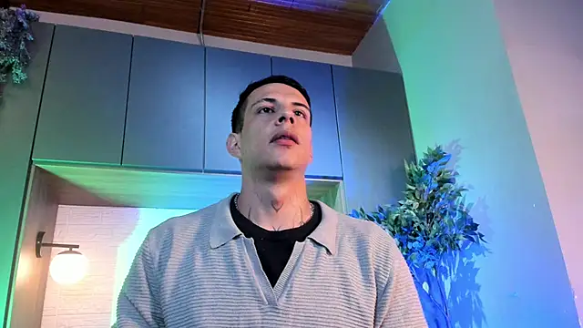 Snapshot of Dustin_Sonne chatting on March 2026 03:32:01 AM Dustin Sonne online show from March 2026 03:32:01 AM