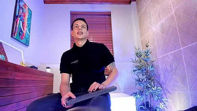 Dustin Sonne online show from October 2025 03:40:02 AM