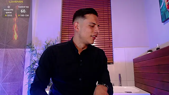 Dustin Sonne online show from November 2025 03:28:02 AM