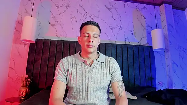 Dustin Sonne online show from February 2026 03:53:02 AM