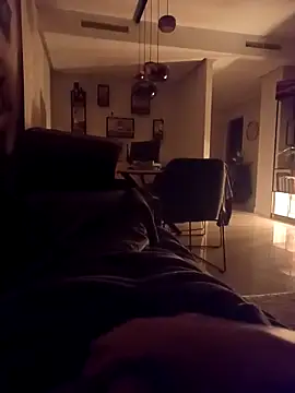 lucian red online show from April 2026 10:38:02 PM