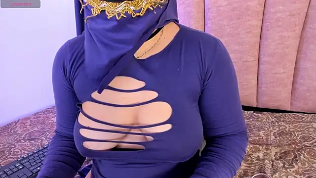 Snapshot of halabi_saha chatting on November 2025 11:00:01 AM halabi saha online show from November 2025 11:00:01 AM