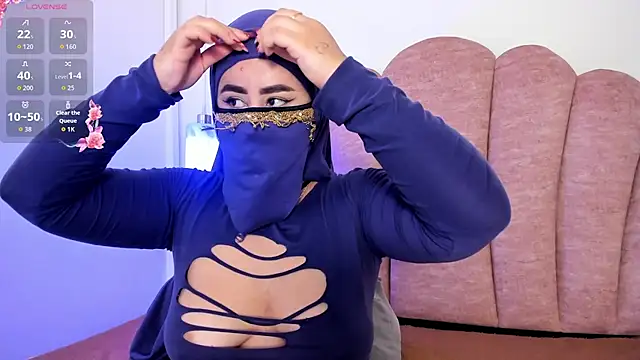 Snapshot of halabi_saha chatting on November 2025 10:15:01 AM halabi saha online show from November 2025 10:15:01 AM