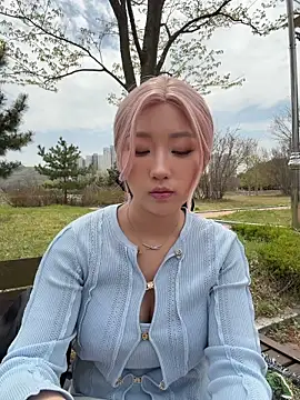 winter11 online show from April 2026 03:42:01 AM