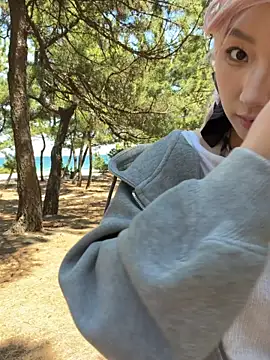 winter11 online show from April 2026 04:03:01 AM