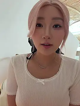 winter11 online show from May 2026 04:20:02 AM