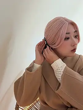 winter11 online show from December 2025 01:12:01 AM